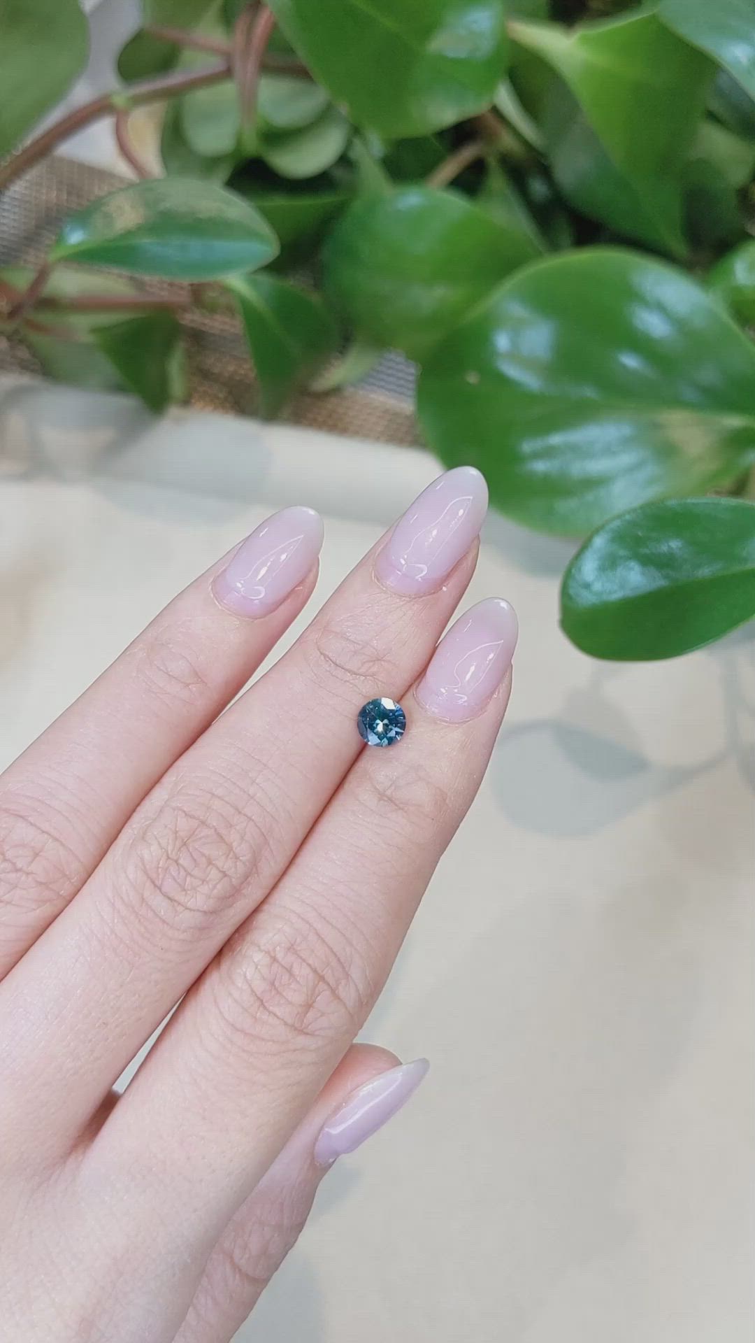 0.92 Ct. Bluish Green Sapphire from Montana Size Video