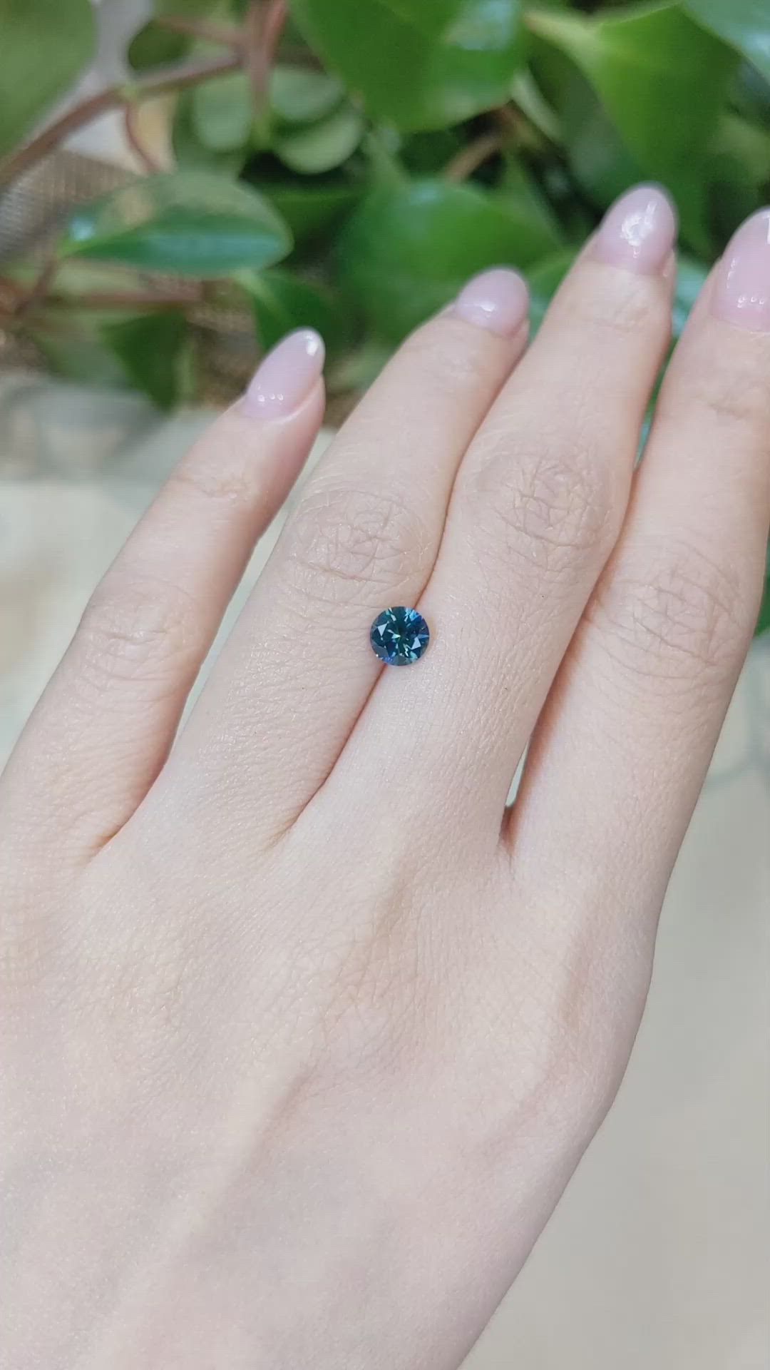 0.92 Ct. Bluish Green Sapphire from Montana Size Video