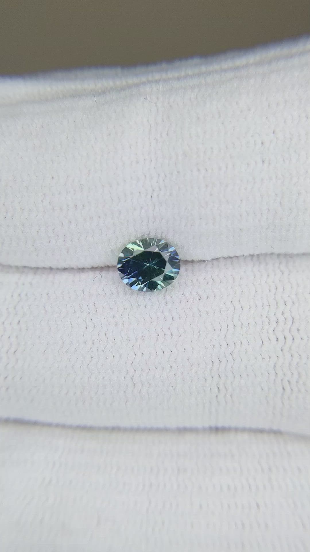 0.86 Ct. Bluish Green Sapphire from Montana Size Video