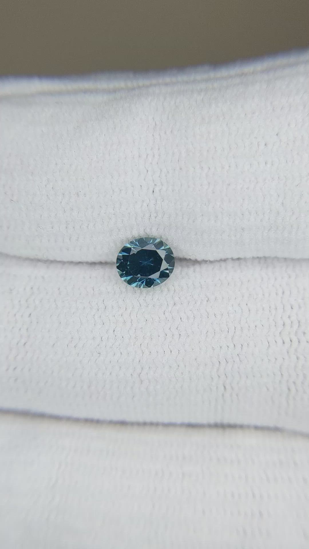 0.80 Ct. Greenish Blue Sapphire from Montana Size Video