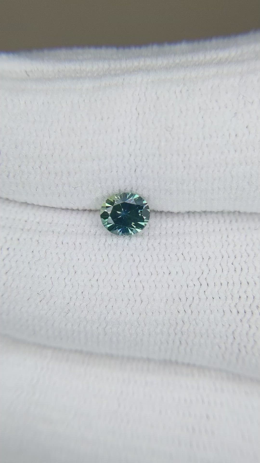 0.77 Ct. Bluish Green Sapphire from Montana Size Video