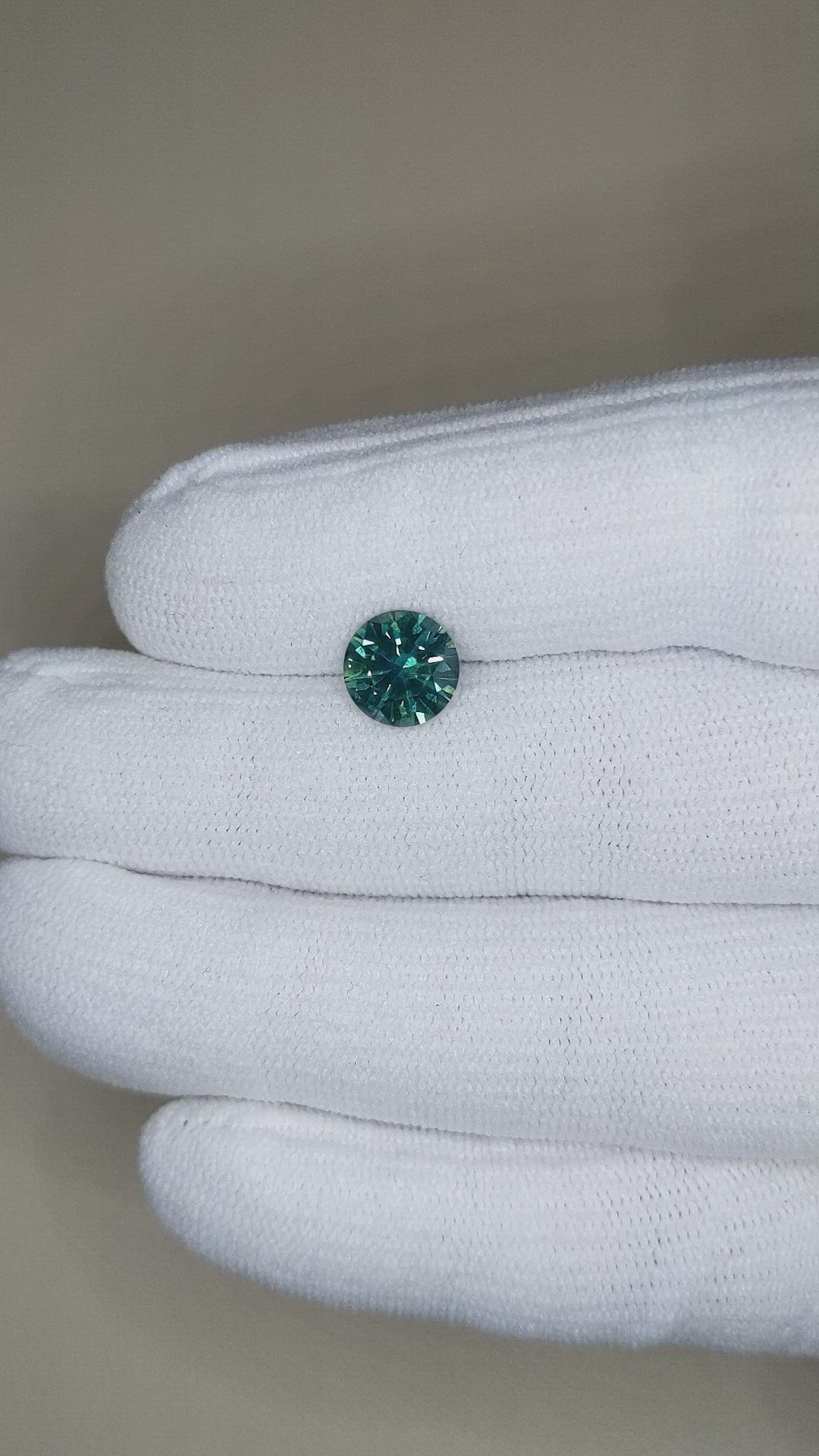2.53 Ct. Bluish Green Sapphire from Montana Size Video