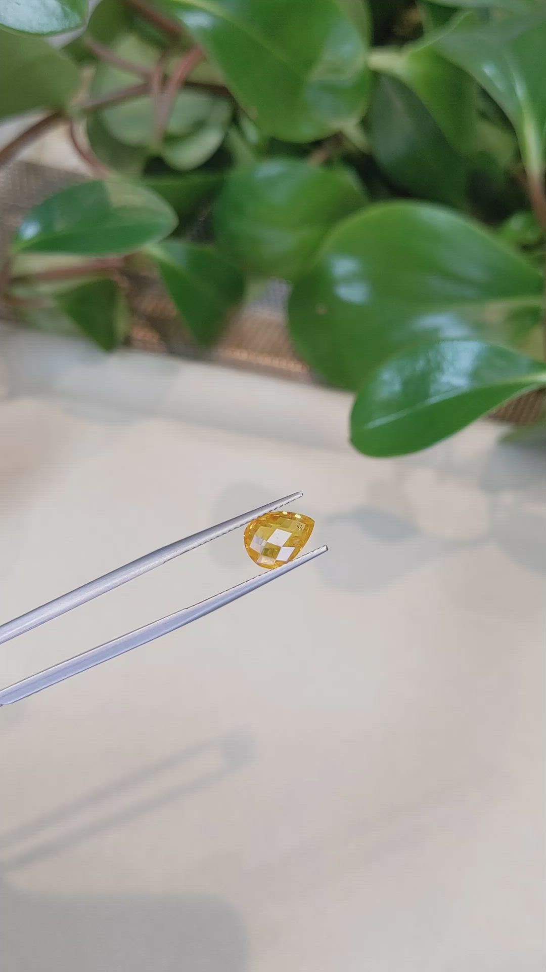 2.84 Ct. Orange Sapphire from Ceylon (Sri Lanka) Size Video