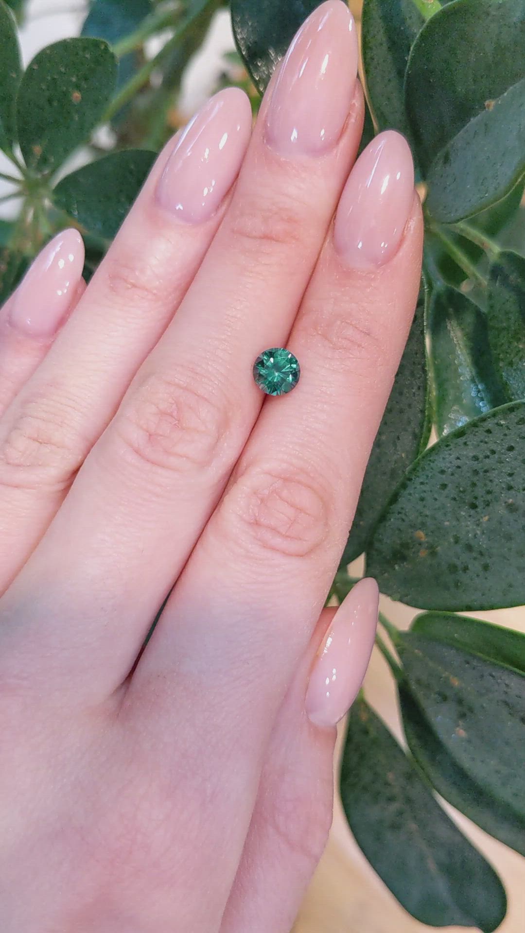 1.37 Ct. Bluish Green Sapphire from Montana Size Video