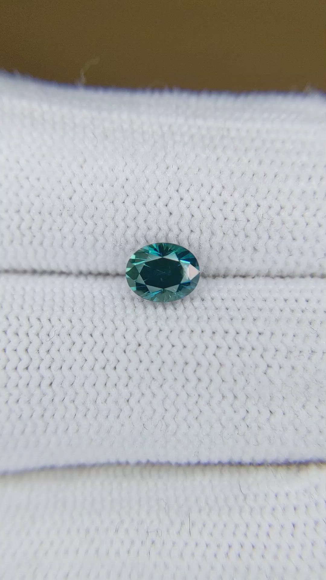 0.96 Ct. Greenish Blue Sapphire from Montana Size Video