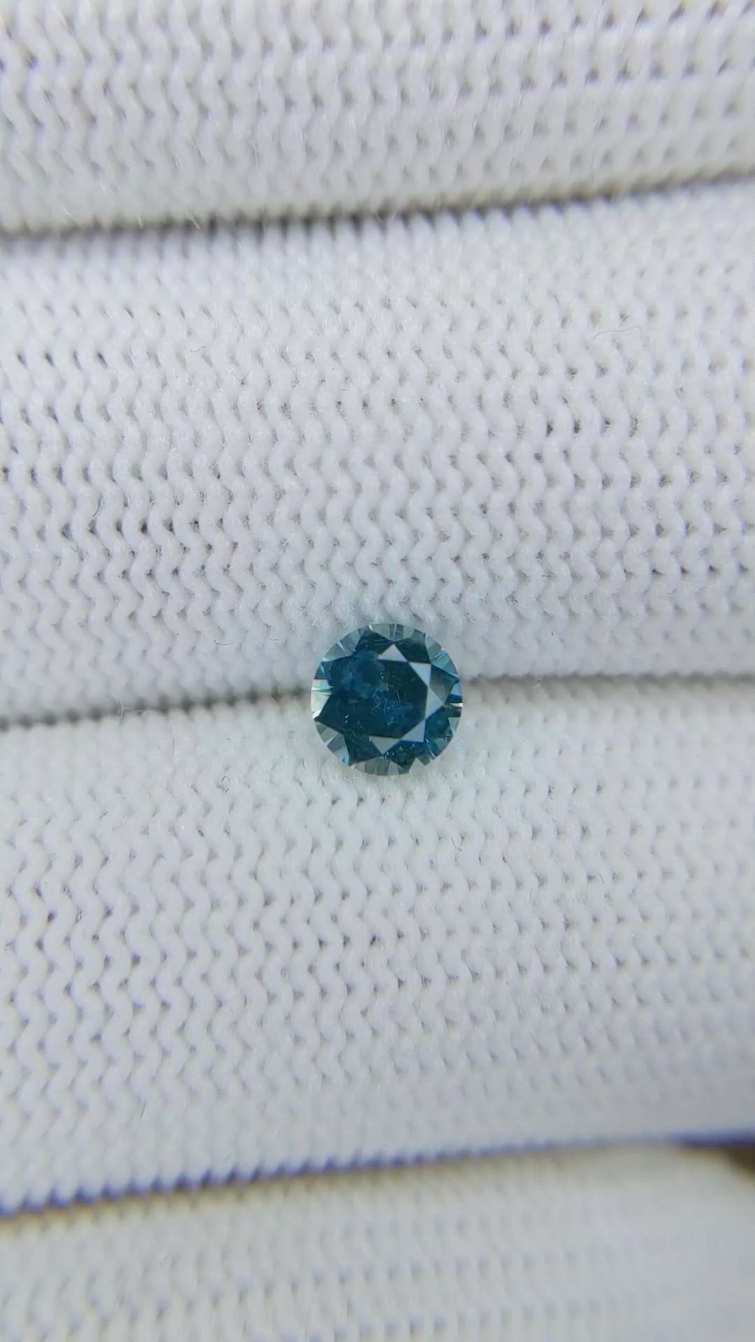 0.70 Ct. Blue Sapphire from Montana Size Video