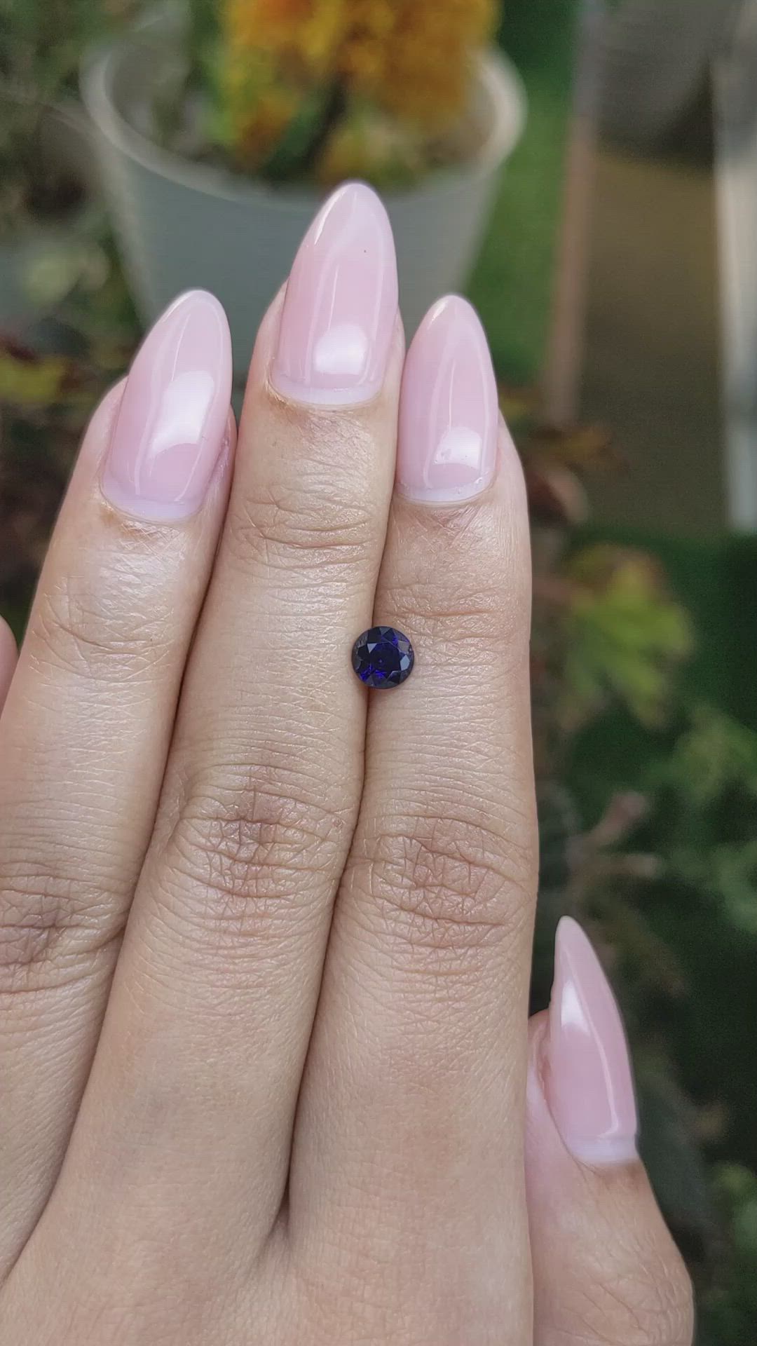 0.73 Ct. Blue Sapphire from Ceylon (Sri Lanka) Size Video