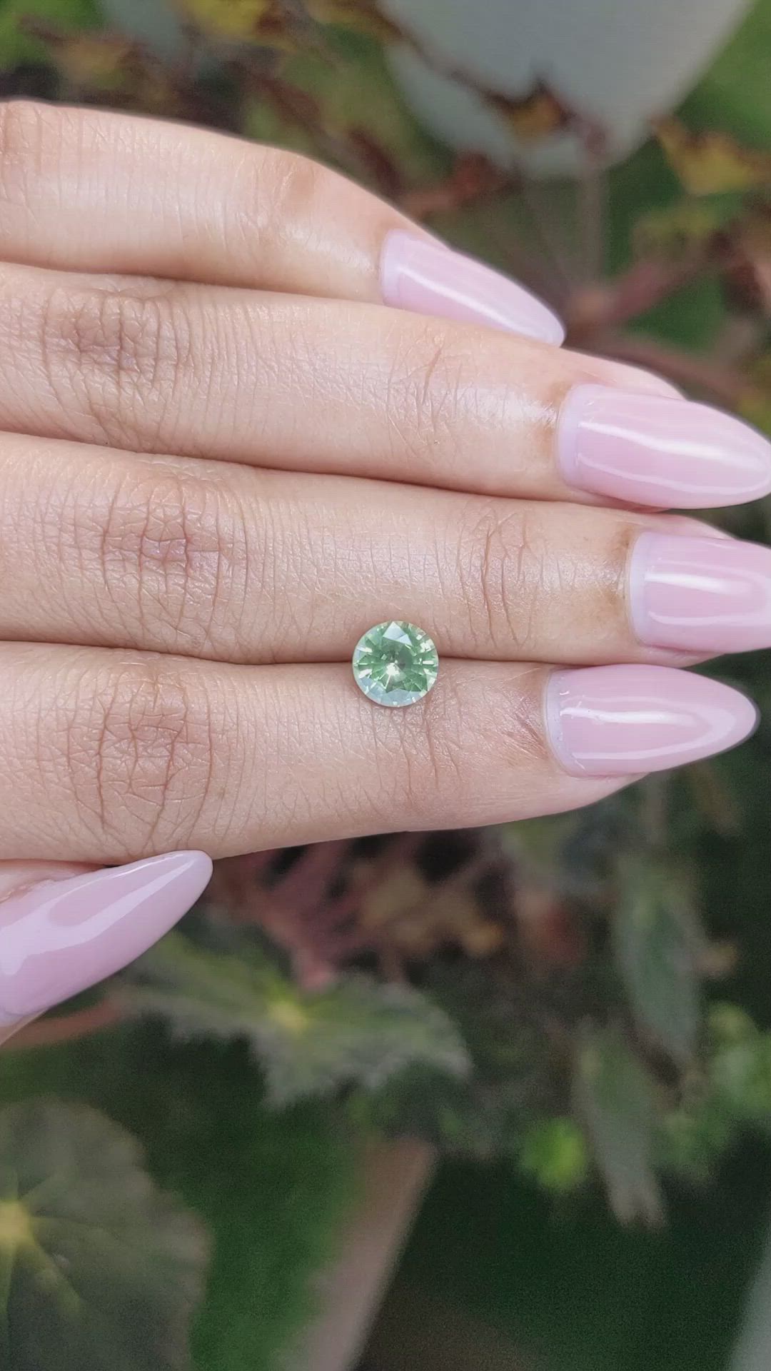 1.31 Ct. Green Sapphire from Ceylon (Sri Lanka) Size Video