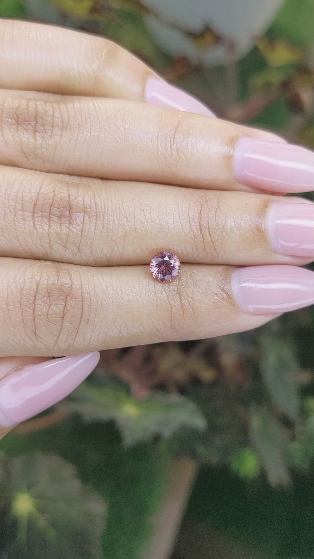 0.85 Ct. Pinkish Brown Sapphire from Ceylon (Sri Lanka) Size Video