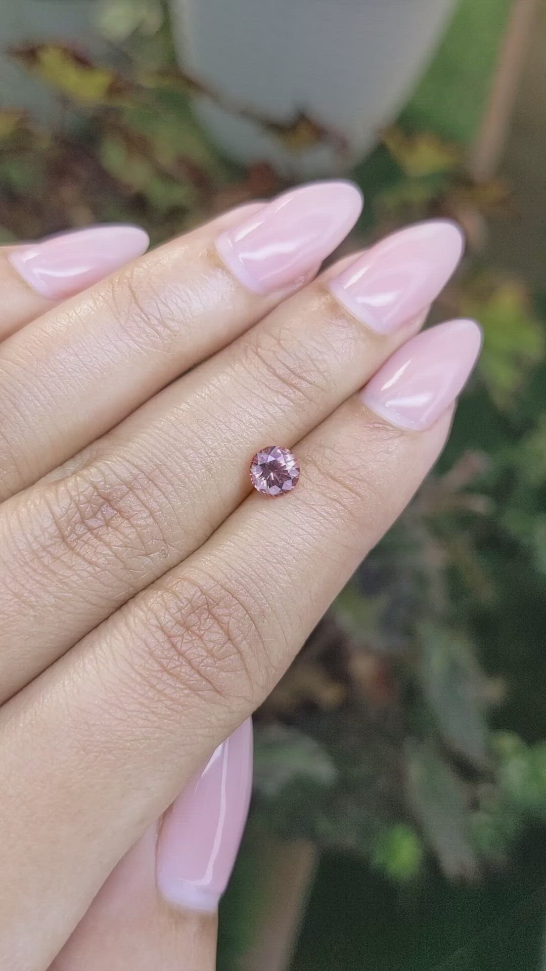 0.85 Ct. Pinkish Brown Sapphire from Ceylon (Sri Lanka) Size Video