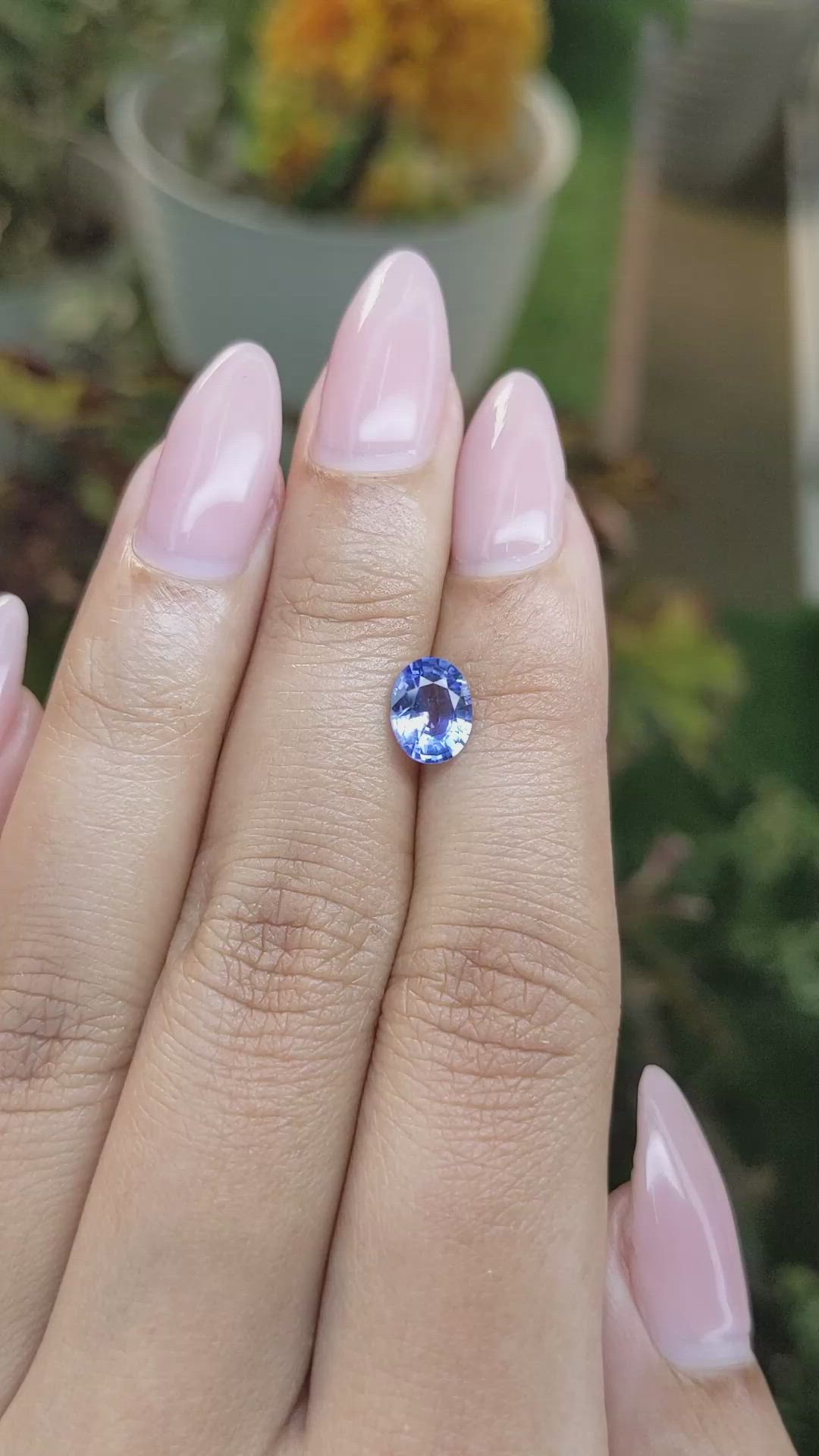 1.25 Ct. Blue Sapphire from Ceylon (Sri Lanka) Size Video