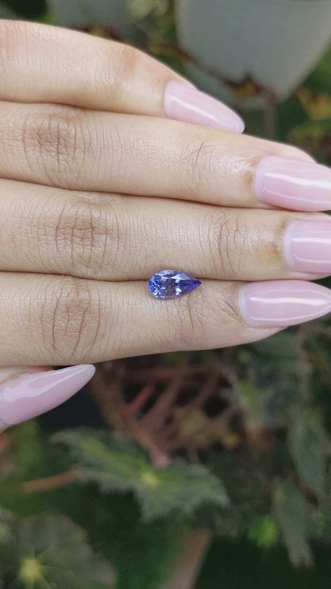 1.75 Ct. Blue Sapphire from Ceylon (Sri Lanka) Size Video
