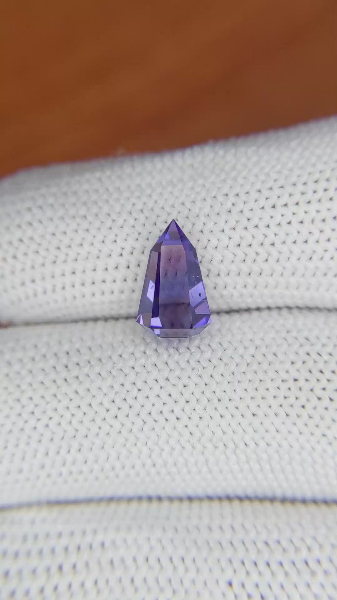 2.65 Ct. Pinkish Purple Rough Sapphire Crystal from Ceylon (Sri Lanka) Size Video