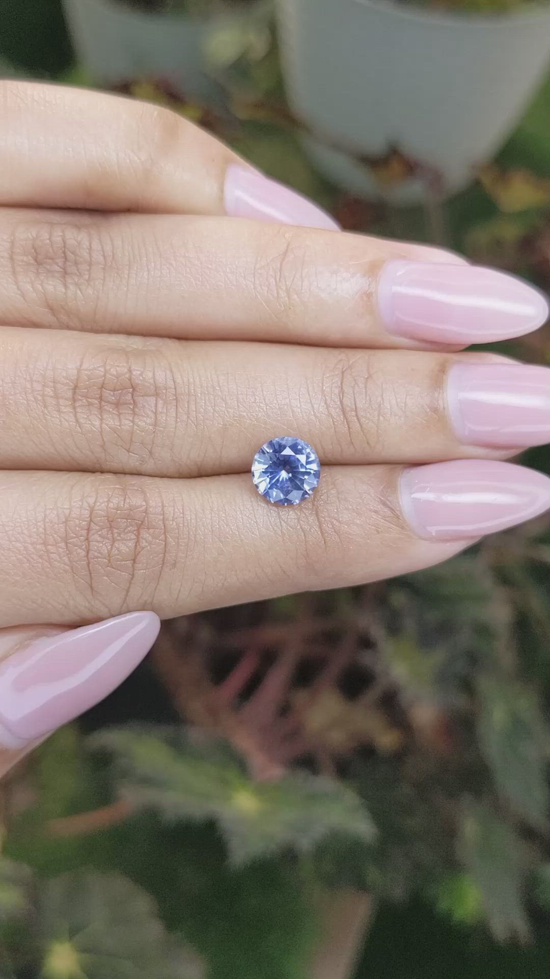 2.10 Ct. Blue Sapphire from Ceylon (Sri Lanka) Size Video