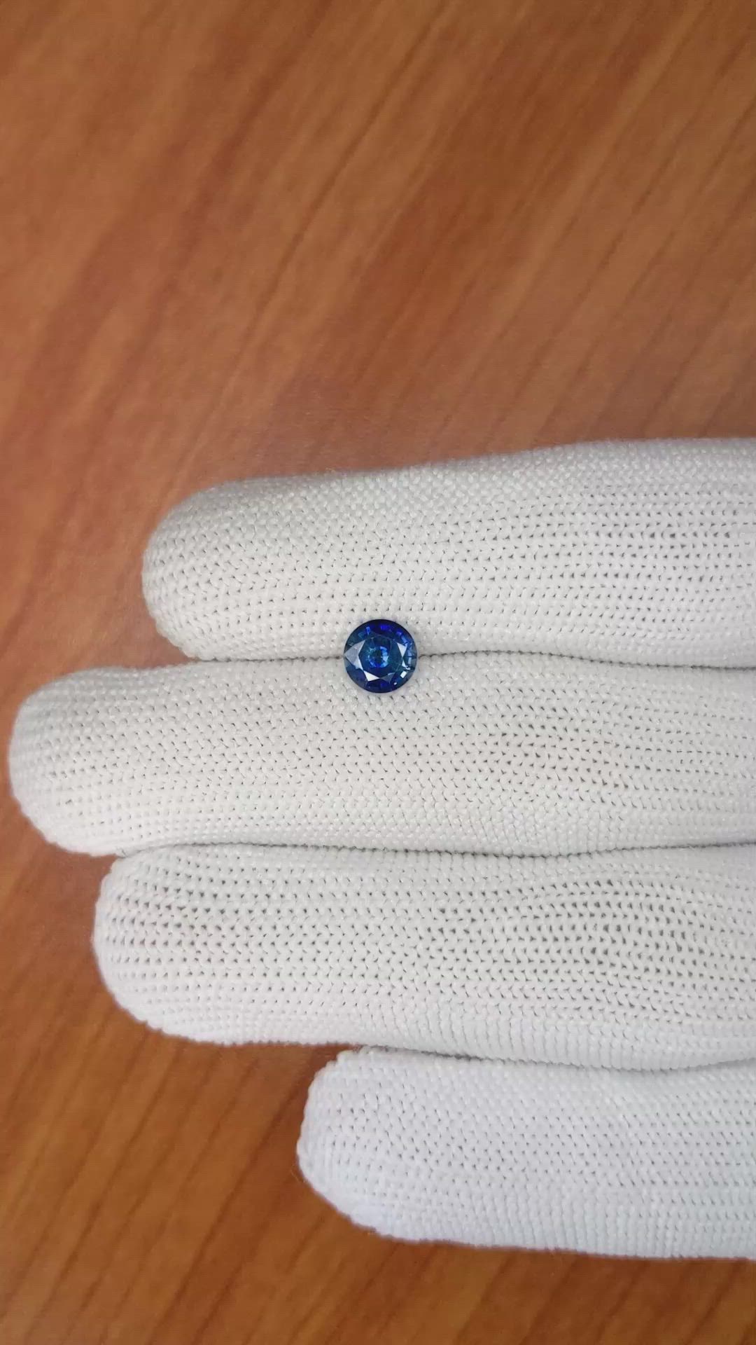 1.16 Ct. Blue Sapphire from Ceylon (Sri Lanka) Size Video