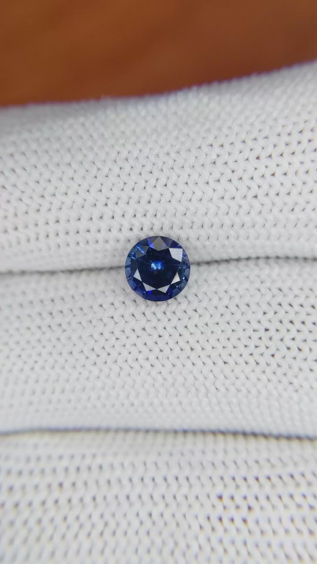 1.16 Ct. Blue Sapphire from Ceylon (Sri Lanka) Size Video