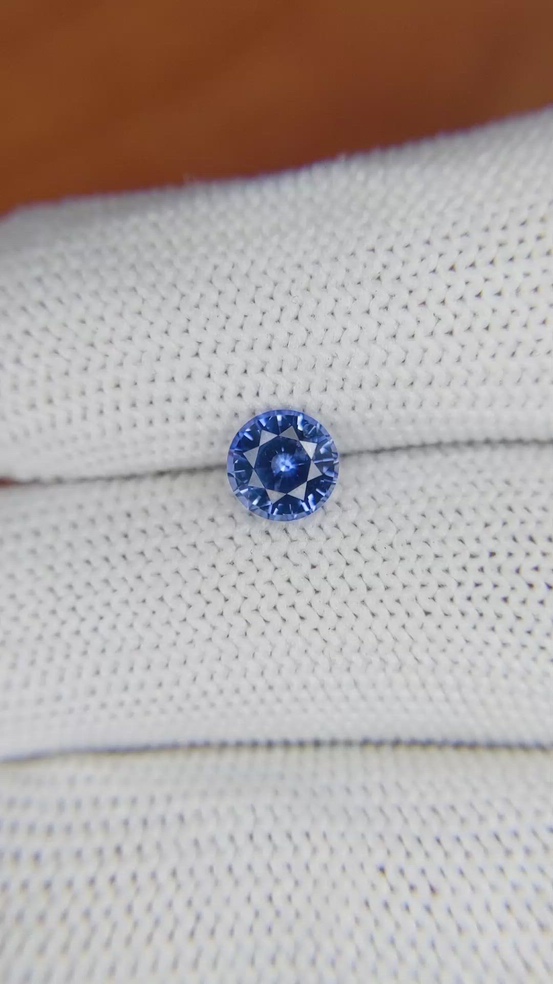 1.23 Ct. Blue Sapphire from Ceylon (Sri Lanka) Size Video