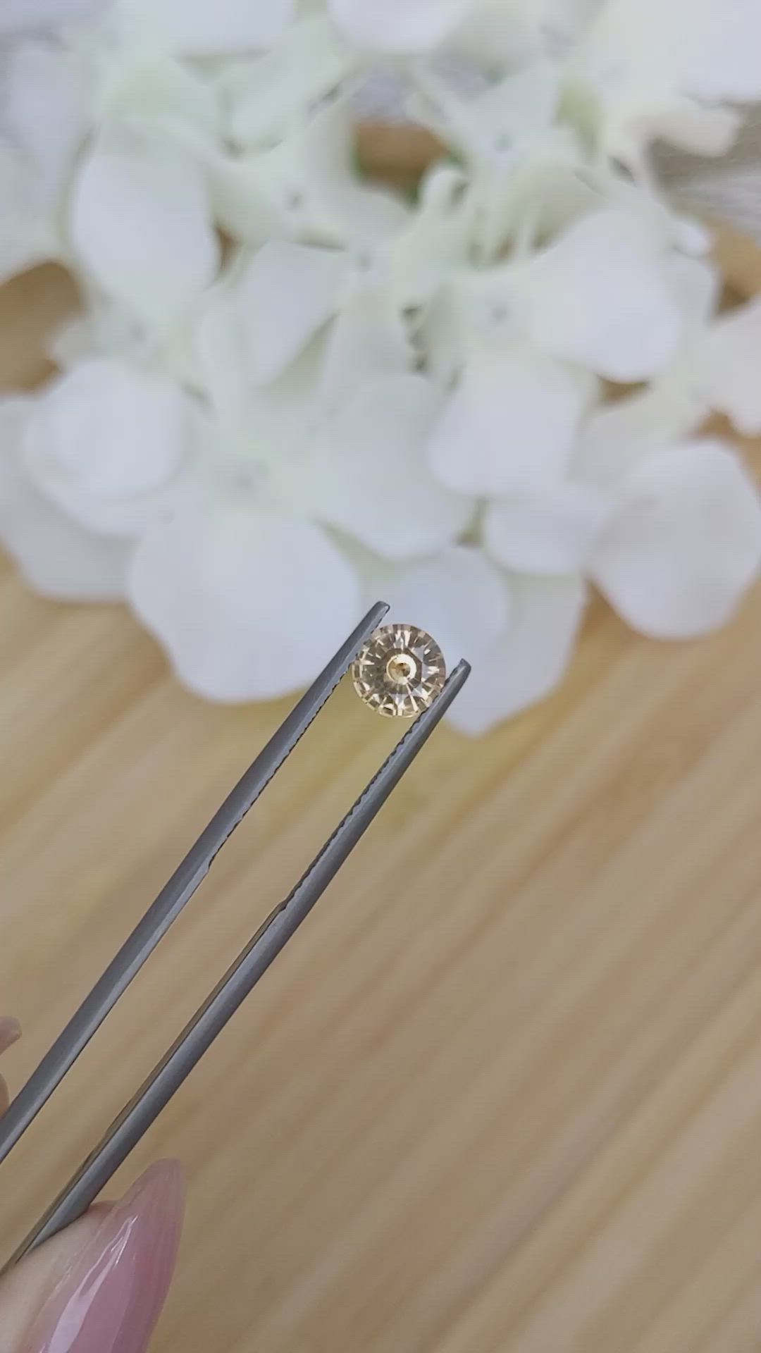 0.96 Ct. Yellowish Brown Sapphire from Ceylon (Sri Lanka) Size Video