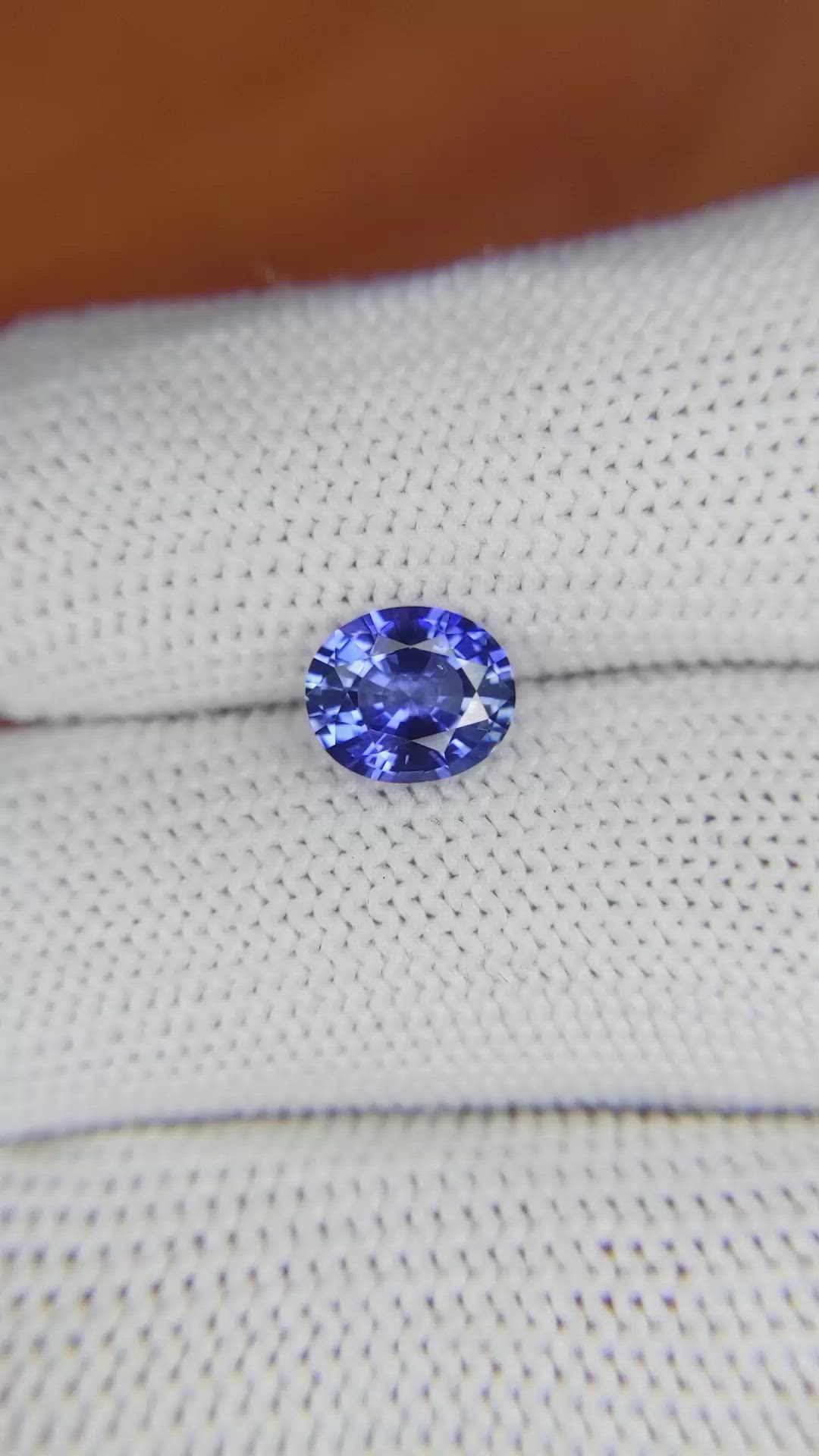 1.60 Ct. Blue Sapphire from Ceylon (Sri Lanka) Size Video