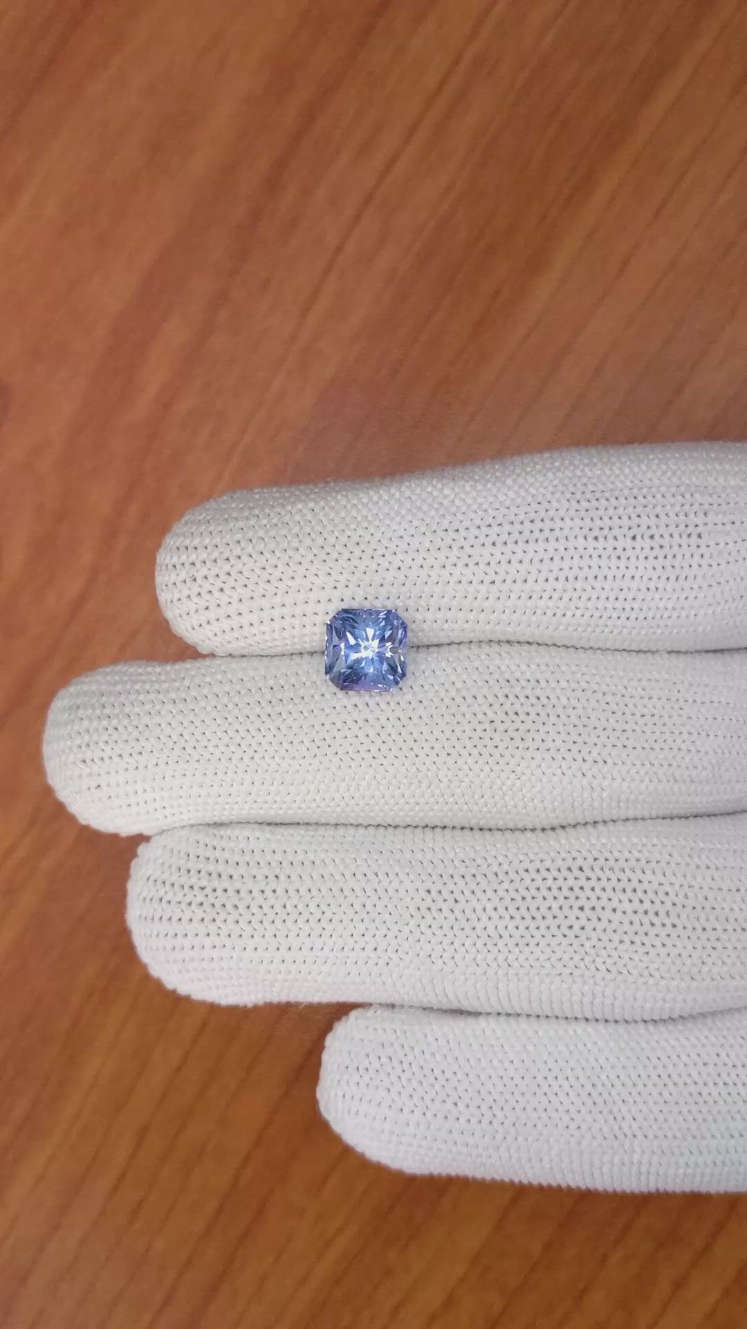 3.18 Ct. Blue Sapphire from Ceylon (Sri Lanka) Size Video
