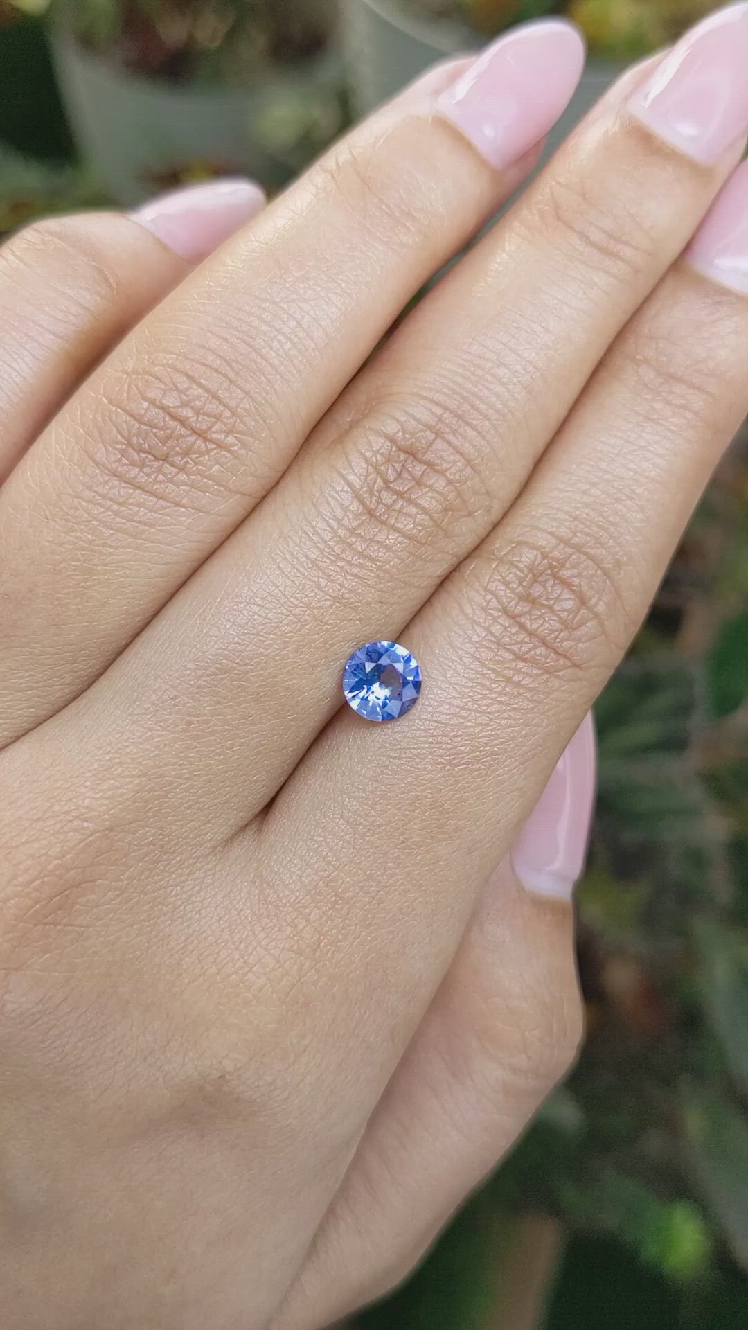 1.01 Ct. Blue Sapphire from Ceylon (Sri Lanka) Size Video