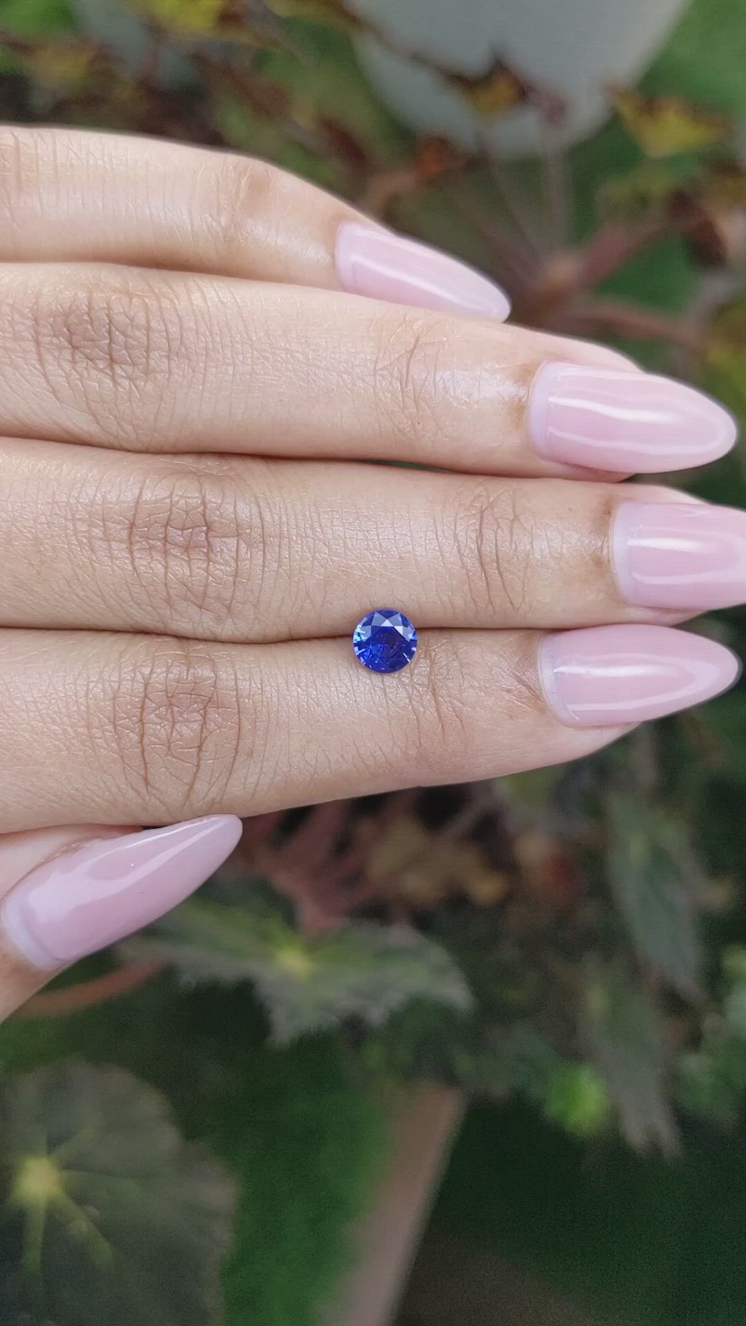 0.71 Ct. Blue Sapphire from Ceylon (Sri Lanka) Size Video