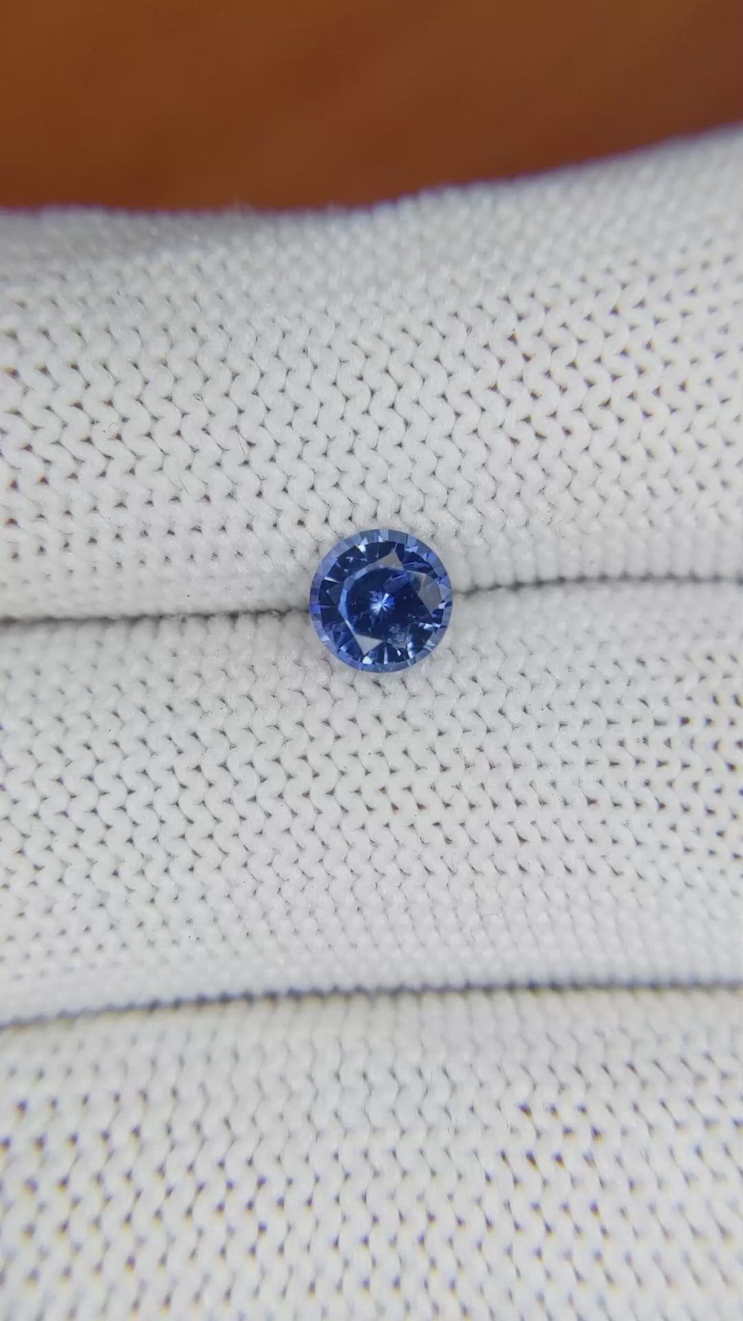 0.89 Ct. Blue Sapphire from Ceylon (Sri Lanka) Size Video