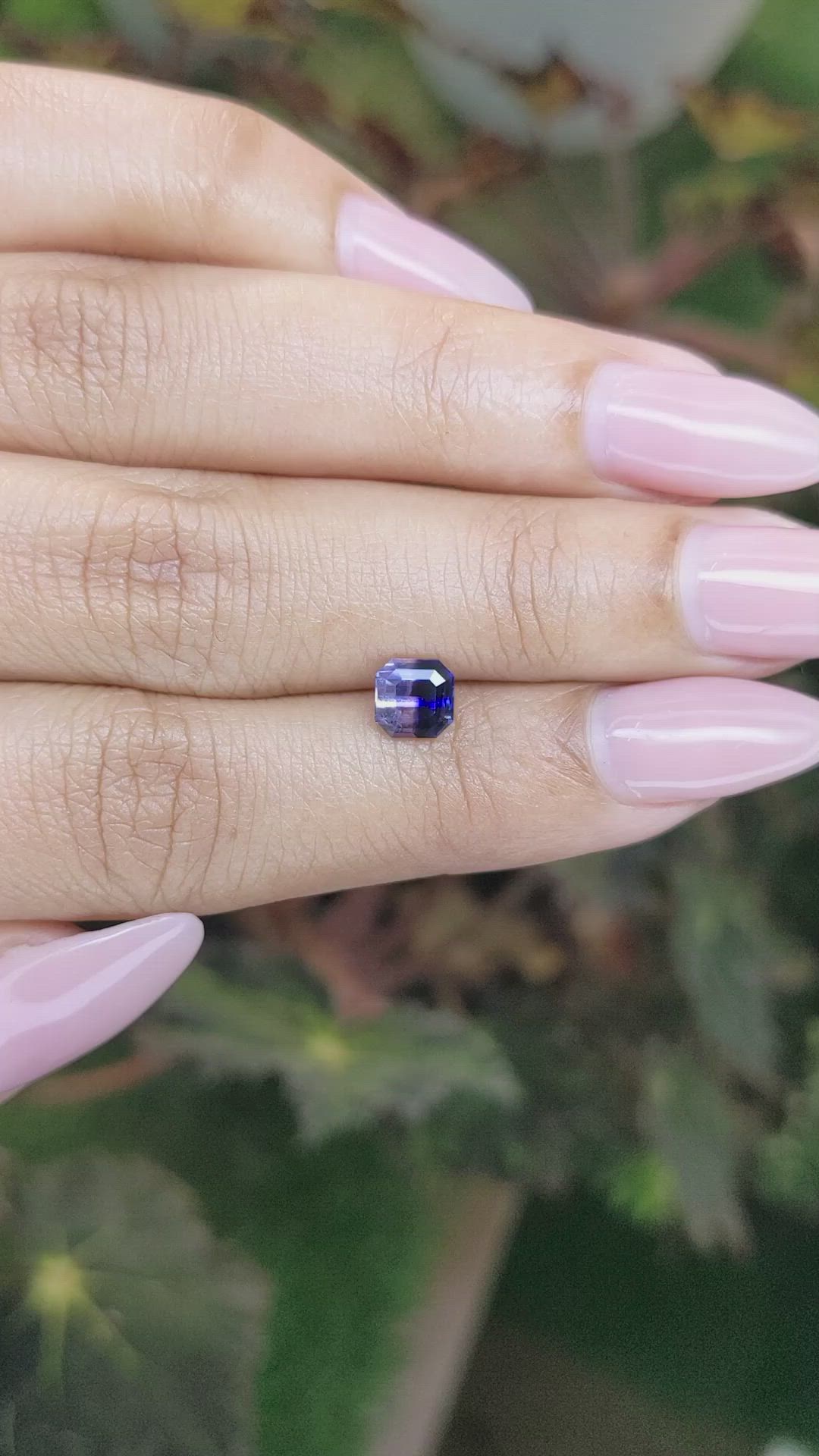 1.02 Ct. Bi Color / Parti Sapphire from Ceylon (Sri Lanka) Size Video