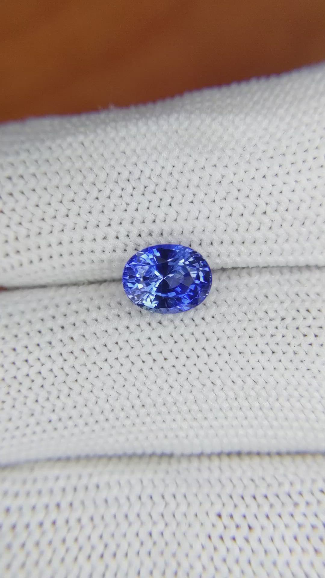 2.09 Ct. Blue Sapphire from Ceylon (Sri Lanka) Size Video