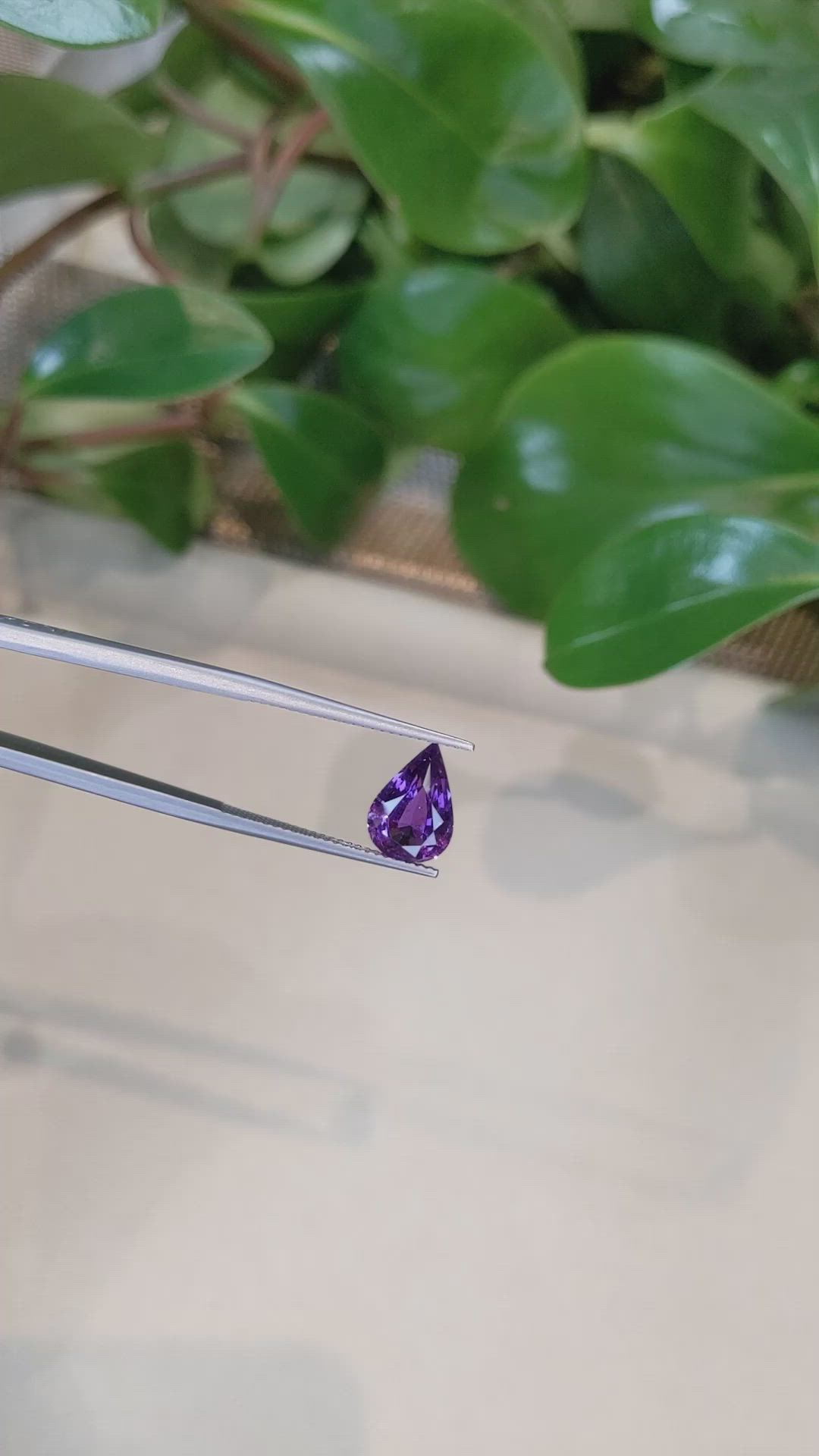 3.09 Ct. Purple Sapphire from Ceylon (Sri Lanka) Size Video