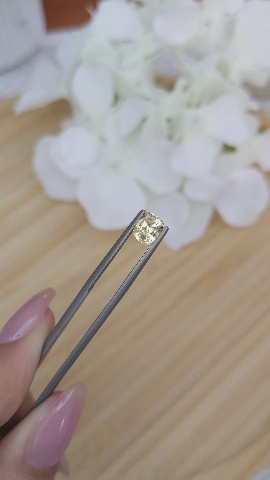 0.98 Ct. Yellow Sapphire from Ceylon (Sri Lanka) Size Video