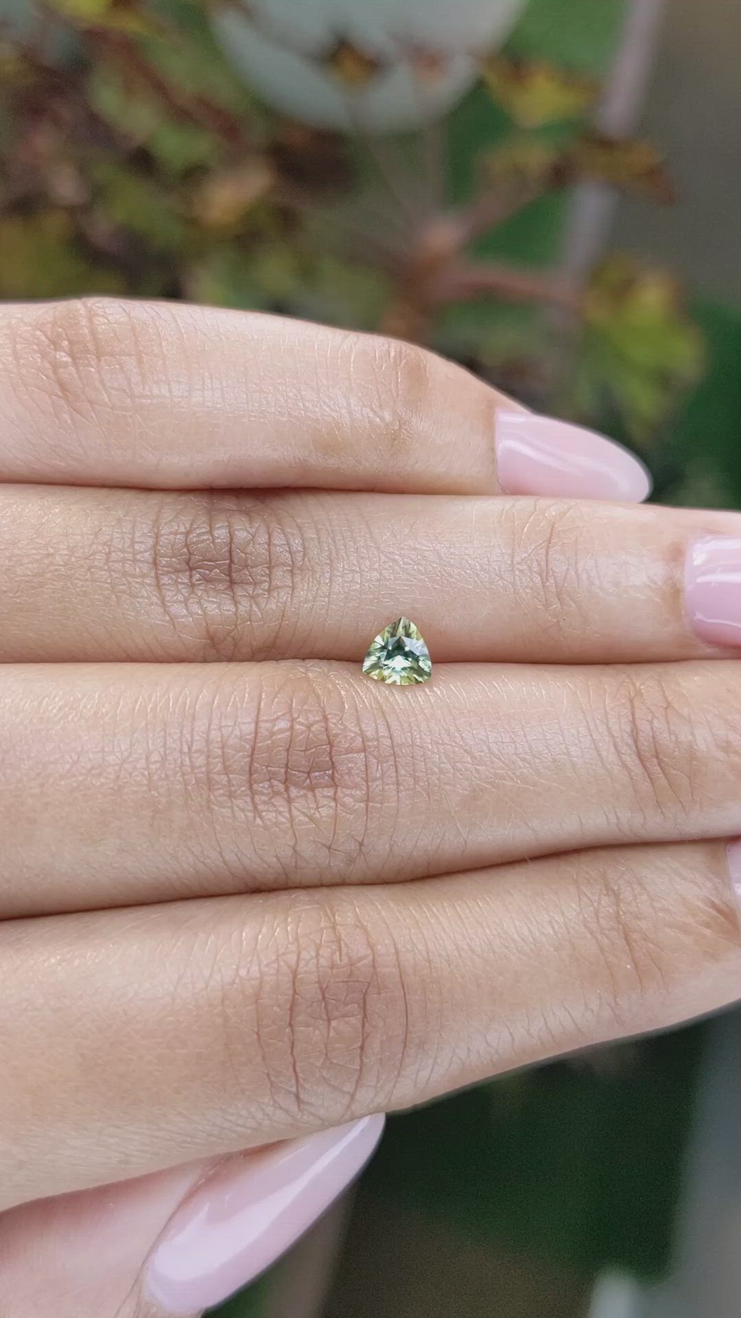 0.44 Ct. Yellowish Green Sapphire from Ceylon (Sri Lanka) Size Video