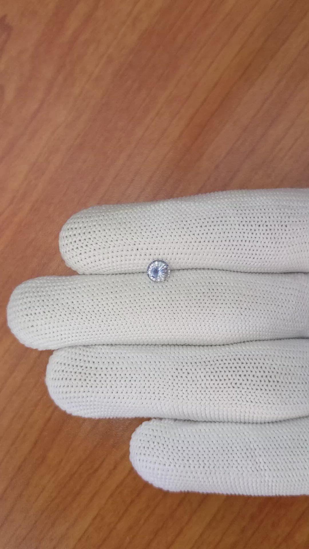 0.64 Ct. Bi Color Sapphire from Ceylon (Sri Lanka) Size Video