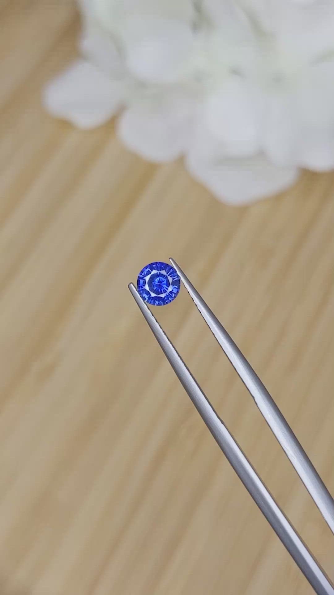 0.60 Ct. Blue Sapphire from Ceylon (Sri Lanka) Size Video