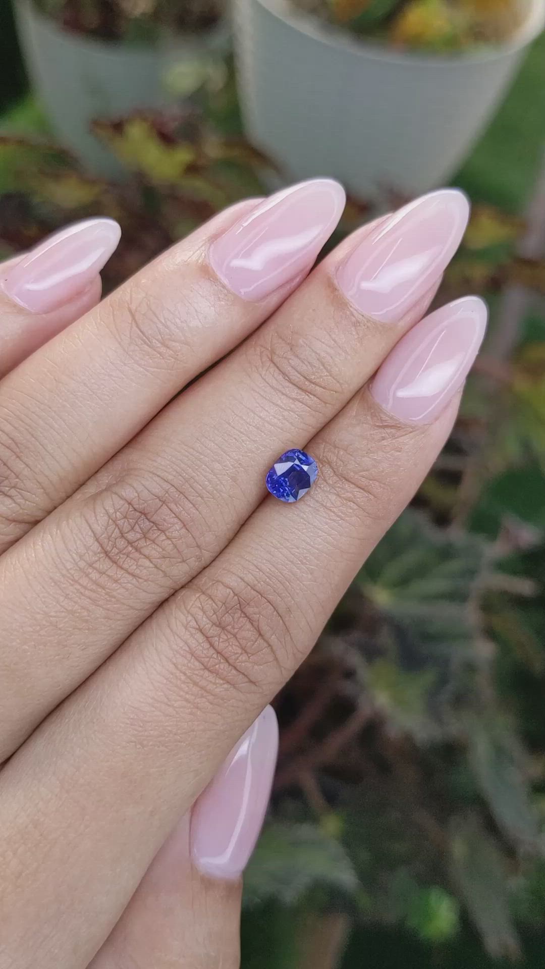 1.04 Ct. Purplish Blue Sapphire from Ceylon (Sri Lanka) Size Video