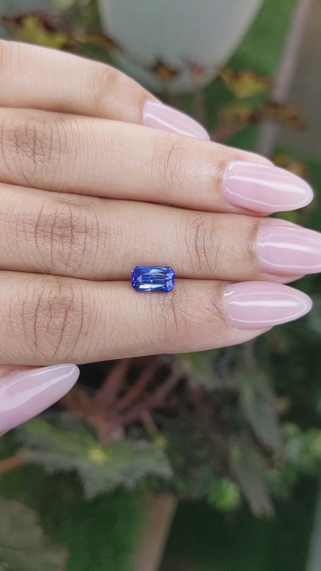 1.50 Ct. Blue Sapphire from Ceylon (Sri Lanka) Size Video