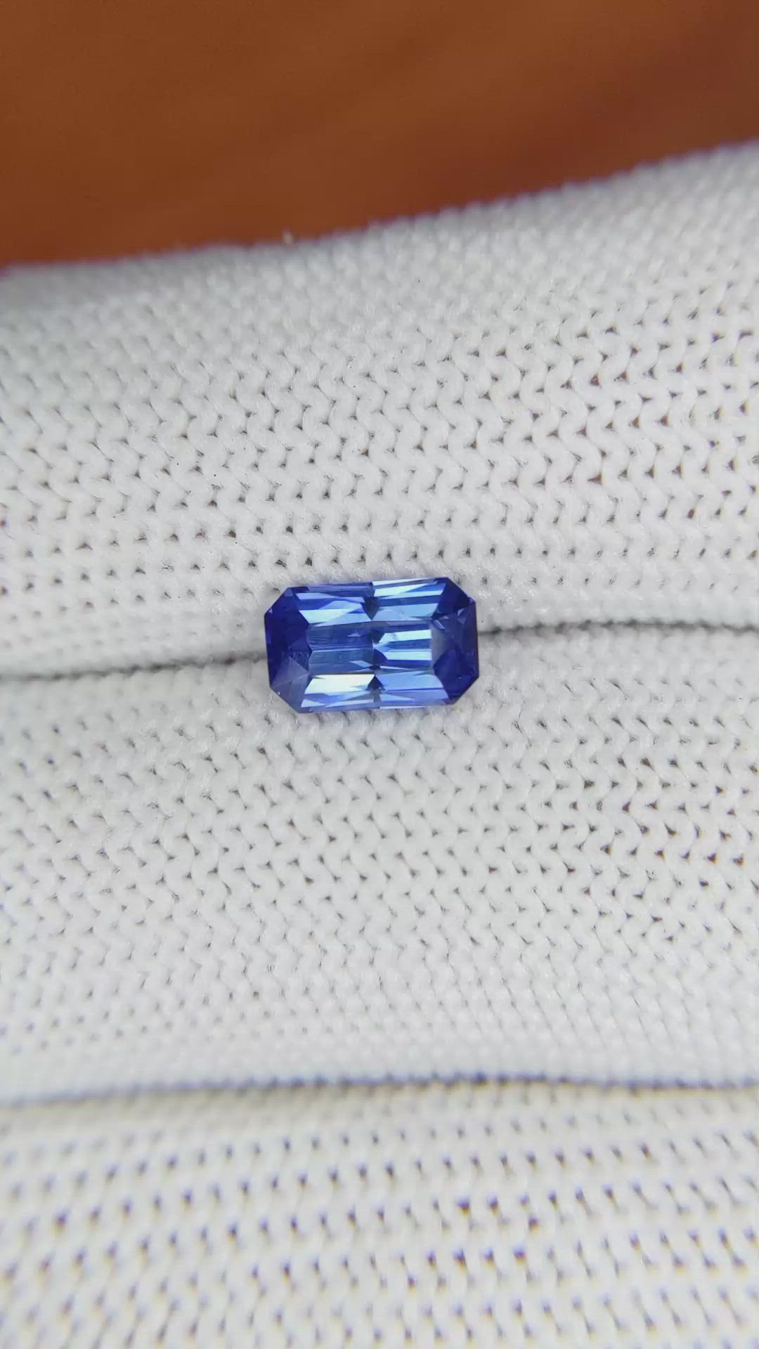 1.50 Ct. Blue Sapphire from Ceylon (Sri Lanka) Size Video