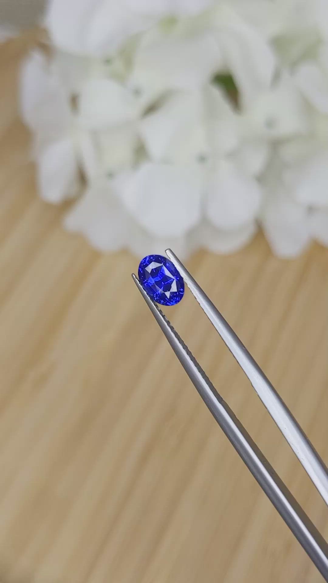 1.40 Ct. Blue Sapphire from Ceylon (Sri Lanka) Size Video