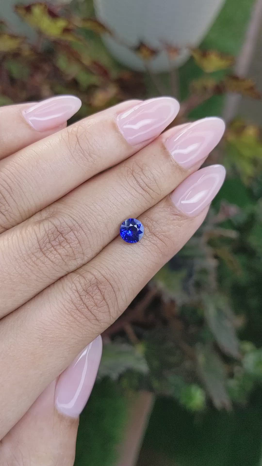1.04 Ct. Blue Sapphire from Ceylon (Sri Lanka) Size Video