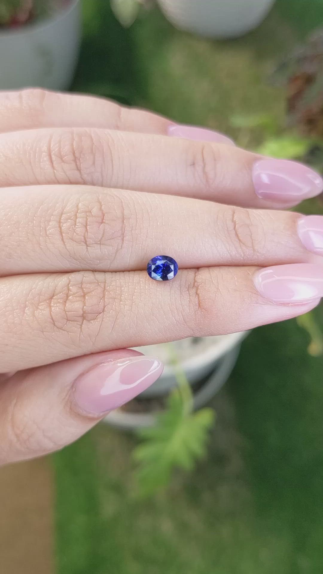 1.03 Ct. Blue Sapphire from Ceylon (Sri Lanka) Size Video