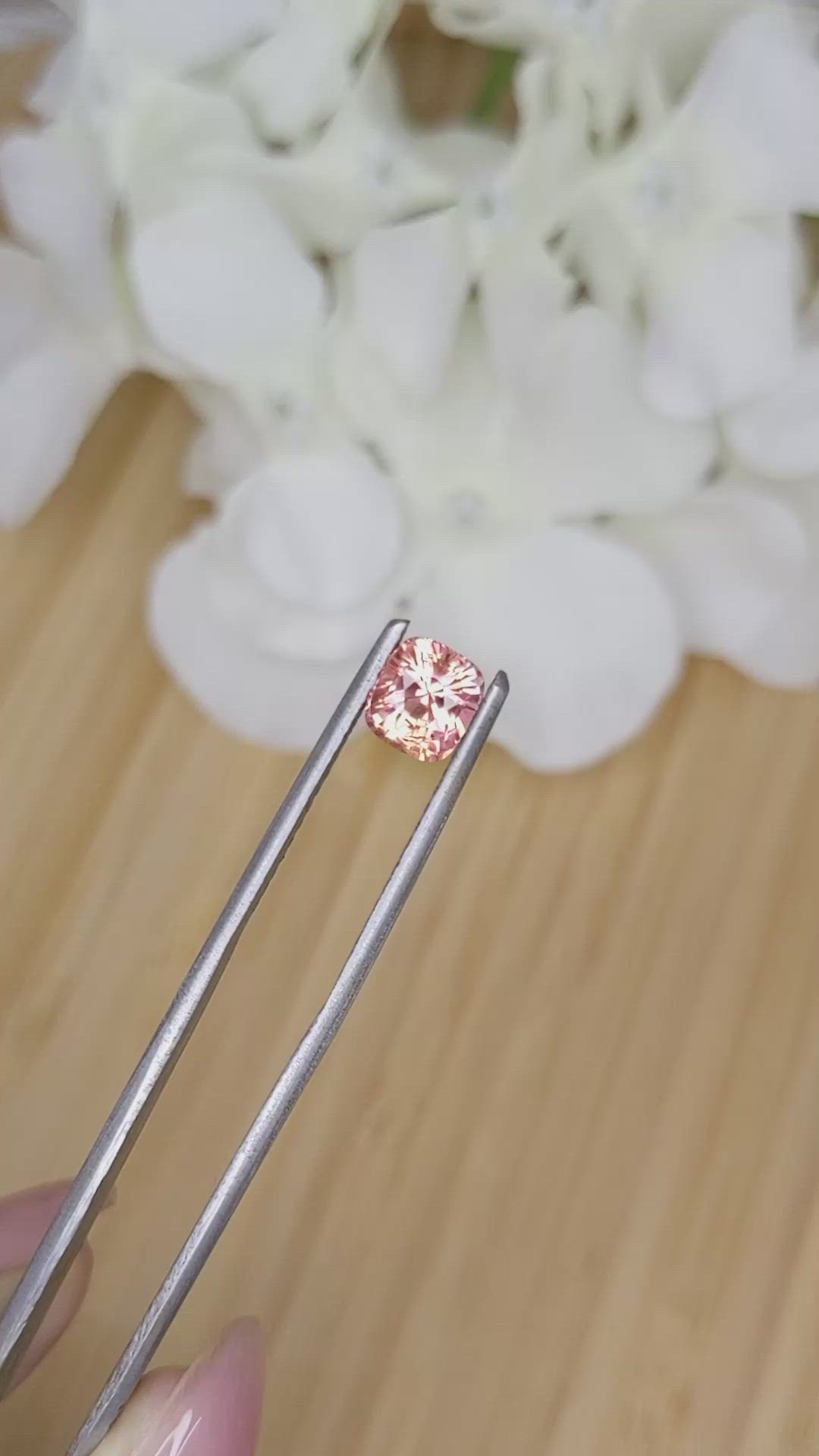 1.53 Ct. Padparadscha Sapphire from Ceylon (Sri Lanka) Size Video