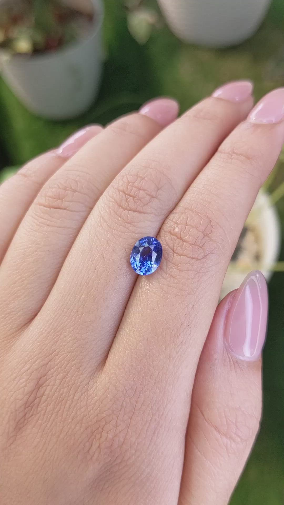 2.10 Ct. Blue Sapphire from Ceylon (Sri Lanka) Size Video