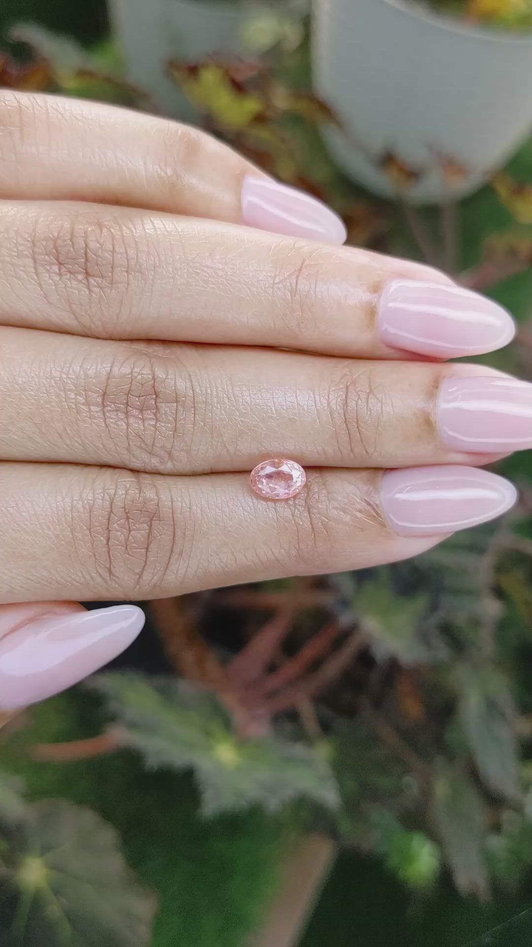 1.20 Ct. Padparadscha Sapphire from Ceylon (Sri Lanka) Size Video
