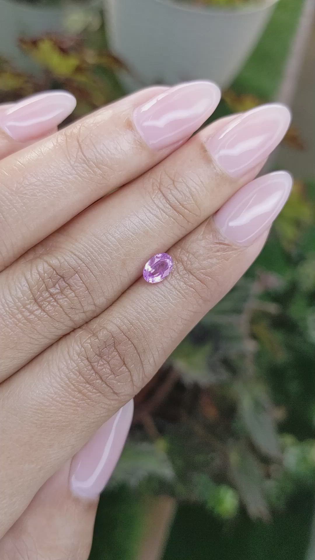 0.76 Ct. Pinkish Purple Sapphire from Ceylon (Sri Lanka) Size Video