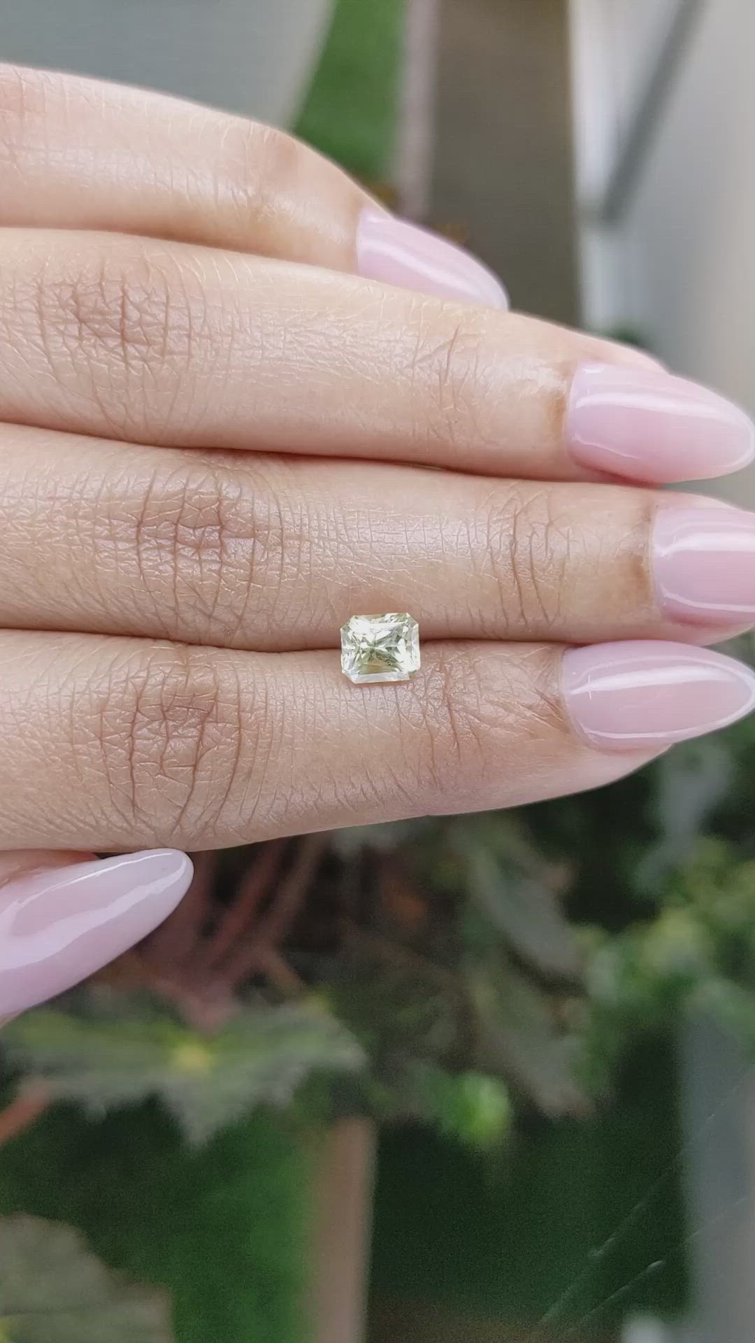 1.29 Ct. Yellow Sapphire from Ceylon (Sri Lanka) Size Video