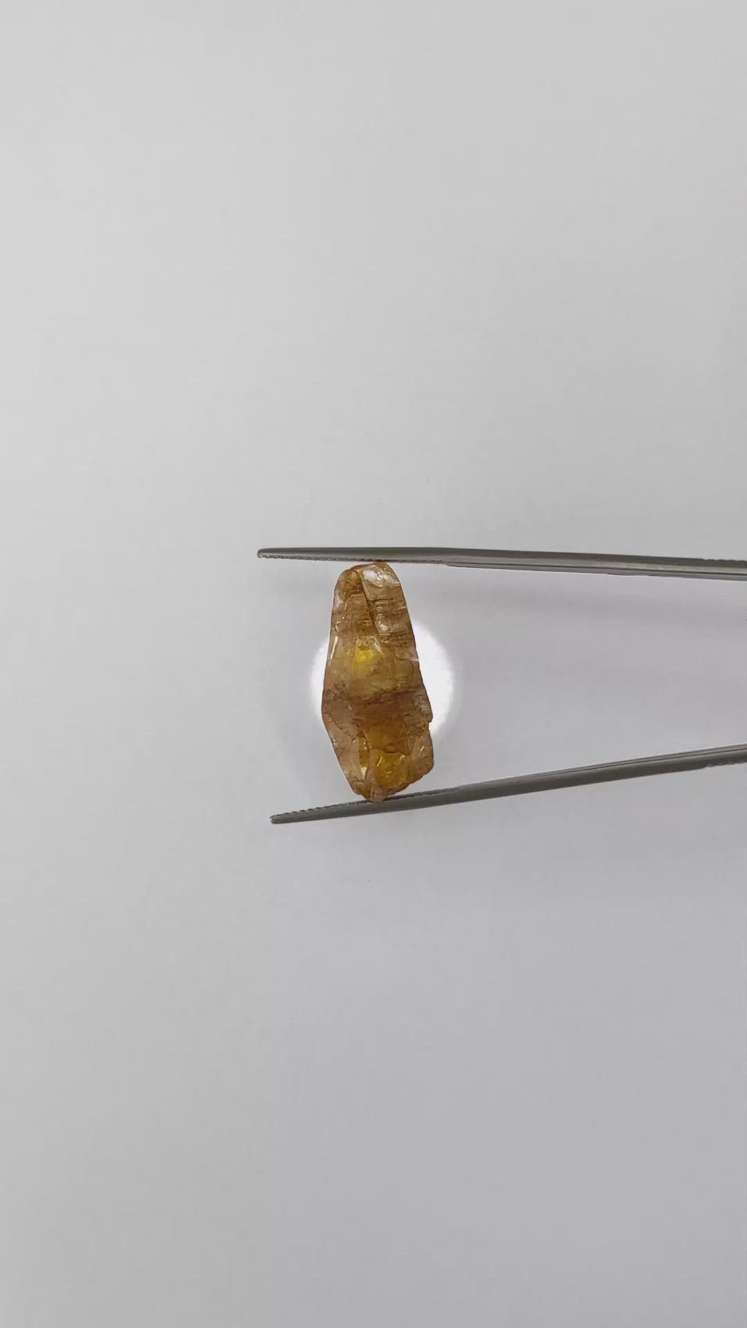 24.02 Ct. Brown Sapphire Crystal from Ceylon (Sri Lanka) Size Video