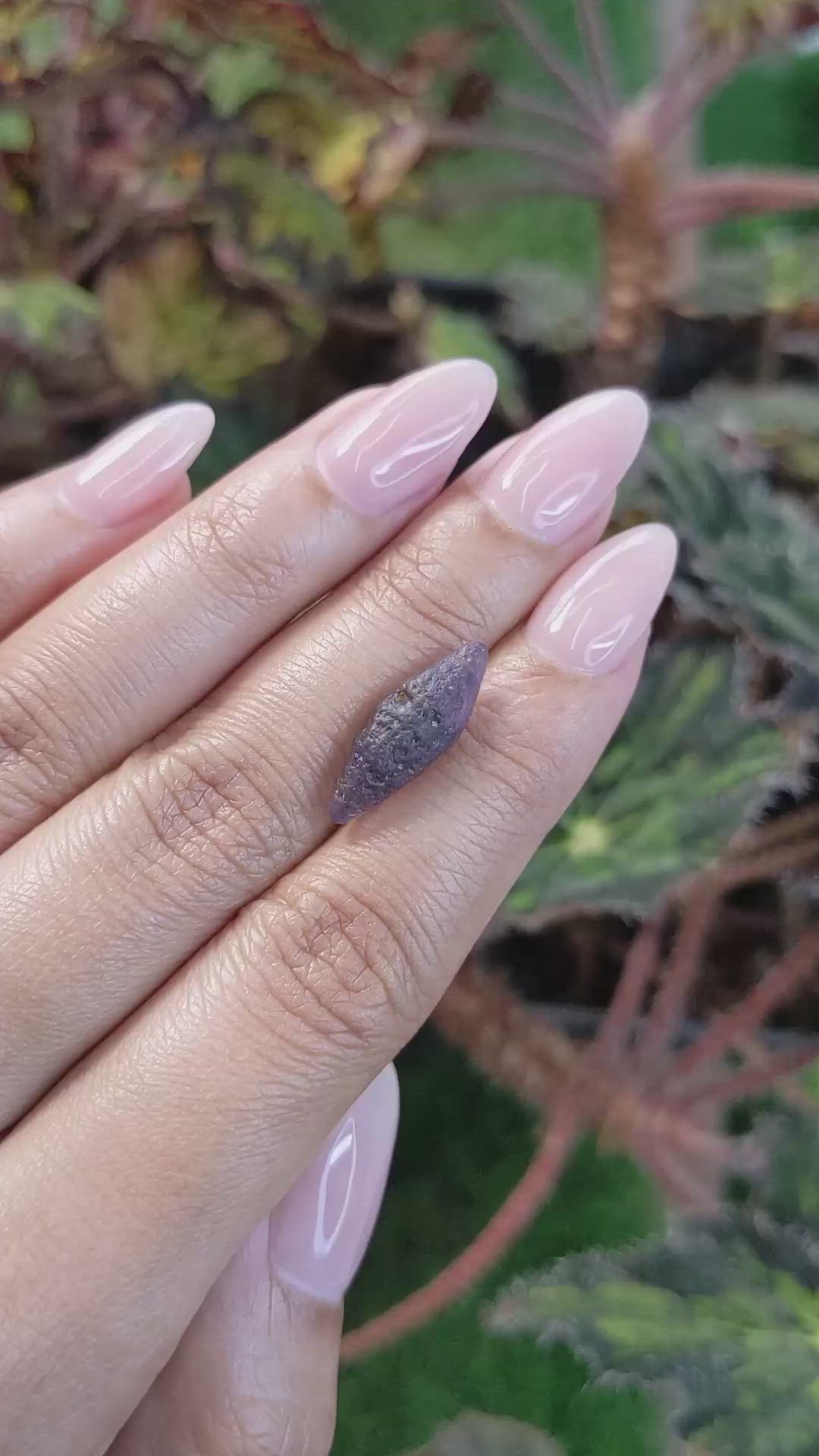 7.09 Ct. Purple Sapphire Crystal from Ceylon (Sri Lanka) Size Video