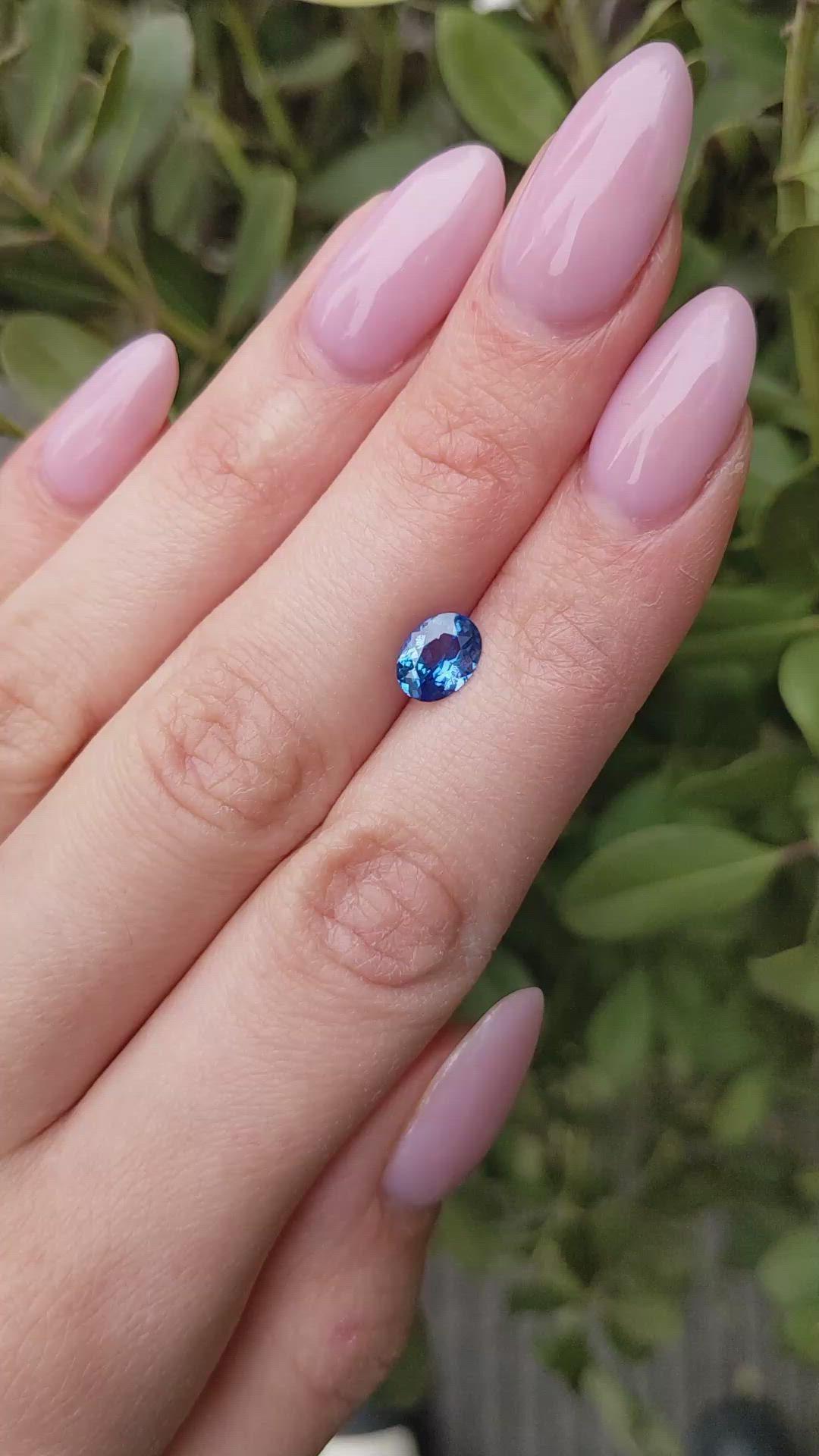 1.17 Ct. Blue Sapphire from Ceylon (Sri Lanka) Size Video