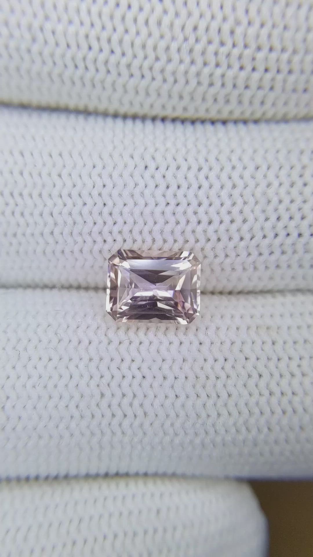 2.36 Ct. Pink Sapphire from Ceylon (Sri Lanka) Size Video