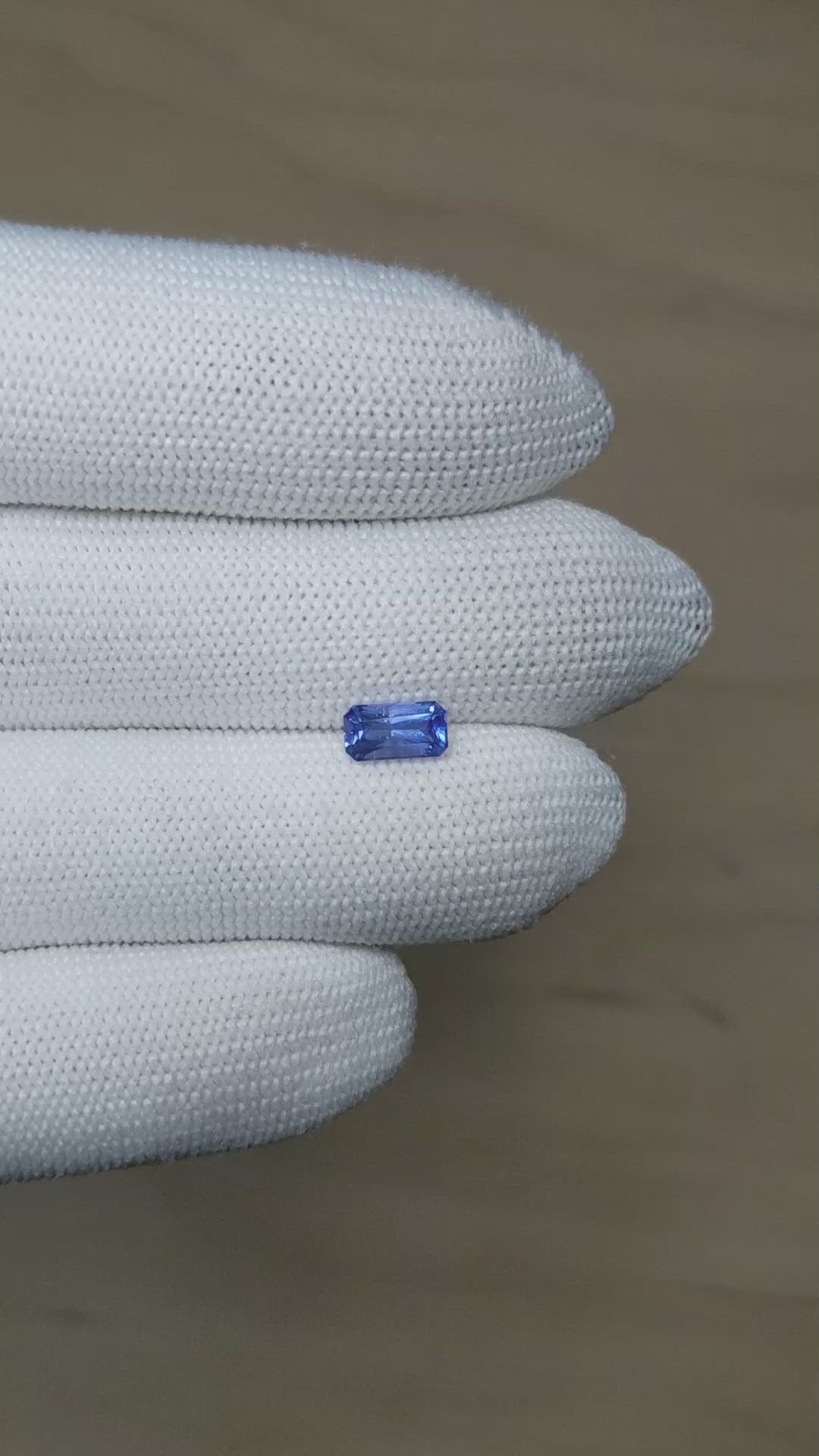 1.26 Ct. Blue Sapphire from Ceylon (Sri Lanka) Size Video